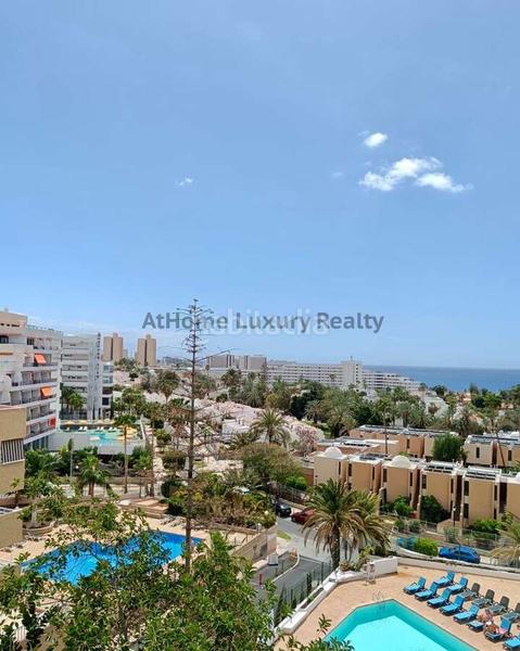 Foto 5bce2b6d-f7be-4935-a1f4-61aa779a7f7c. Estudio apartahotel ponderosa, recién reformado, vistas al mar, studio reformado en playa de las americas, tenerife sur. en Adeje