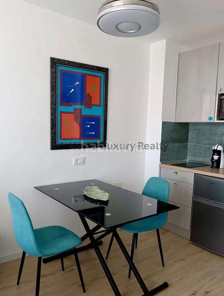 Foto c659785d-bea6-4948-8b41-90322c9f2f77. Estudio apartahotel ponderosa, recién reformado, vistas al mar, studio reformado en playa de las americas, tenerife sur. en Adeje
