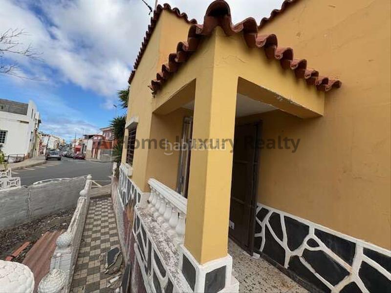 Foto 062b179b-f7ca-4b2c-8ade-694c60d91717. Chalet in Juan XXIII Arucas