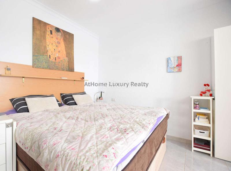 Foto 499b4610-63e8-4864-b4b4-2972651f918f. Flat with pool in Puerto de Santiago Santiago del Teide