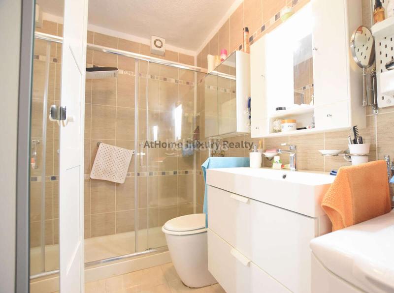 Foto f570f1b5-ba6b-435f-91e0-379f1ec7b5d1. Flat with pool in Puerto de Santiago Santiago del Teide