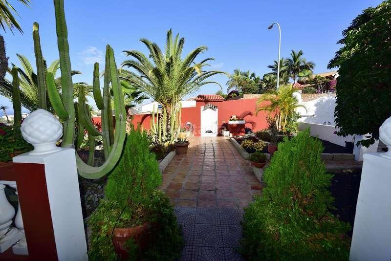 Foto d1db8a5c-f70b-4b92-8e50-3e5882315001. Chalet con parcheggio in Callao Salvaje - Playa Paraíso Adeje