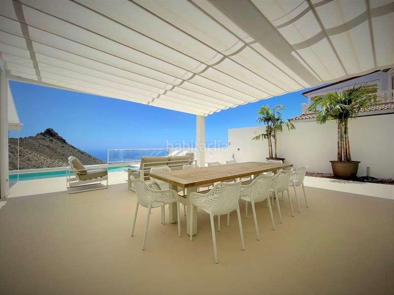 Foto a56e9da2-2dd7-462c-9148-eaf06ad2eace. Chalet avec piscine dans Torviscas Centro y Alto Adeje