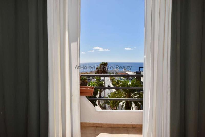 Foto 7012ecba-7f70-4a3d-aaac-b6a60dbdd042. Dachwohnung mit pool in Callao Salvaje - Playa Paraíso Adeje