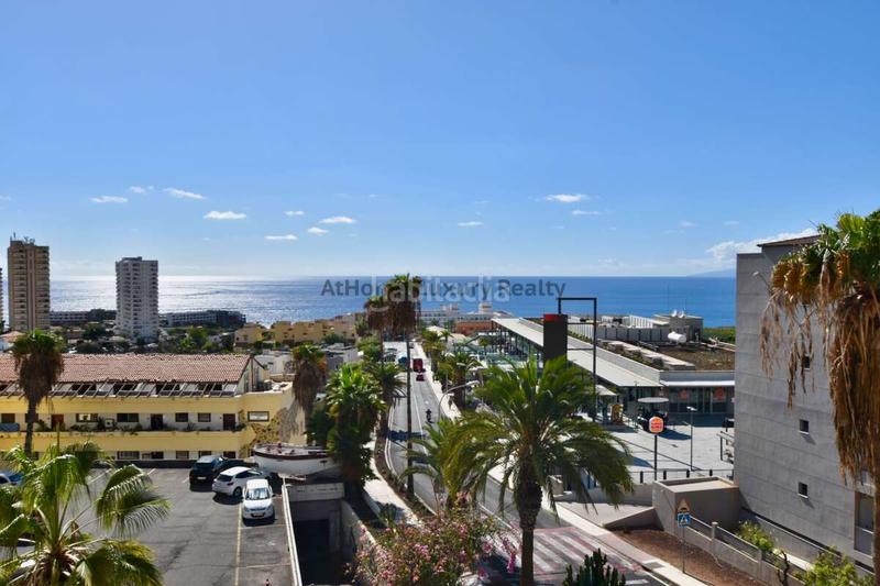 Foto cd38a679-40a9-46c0-9dbf-4db0ec80a5c6. Dachwohnung mit pool in Callao Salvaje - Playa Paraíso Adeje