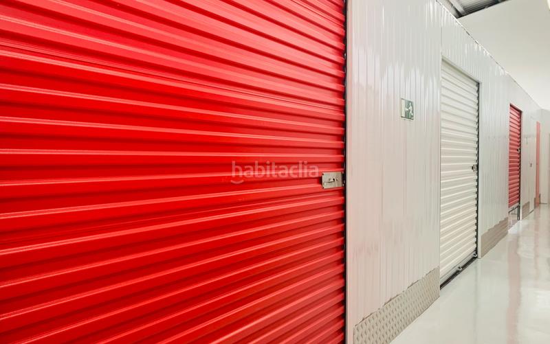 Foto 8fb6aae8-0d1b-4225-9c64-492e442c6479. Location local commercial dans carretera de sabadell 259 dans Rubí