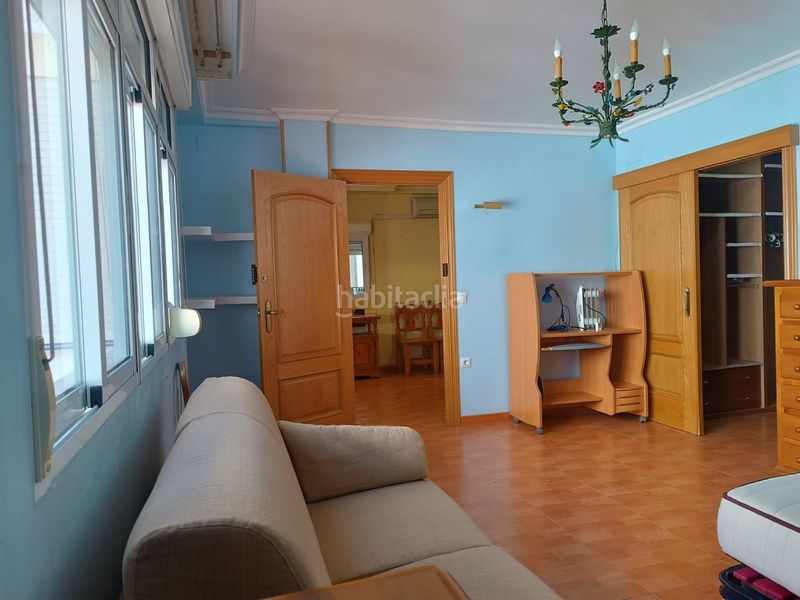 Foto 2d5d0e3b-3b74-4577-bae8-9f8497c1330b. Pis a Ciudad Jardín Sevilla