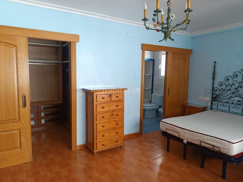 Foto 8d2d4d38-1d4b-4406-9169-9e421328f3ad. Pis a Ciudad Jardín Sevilla