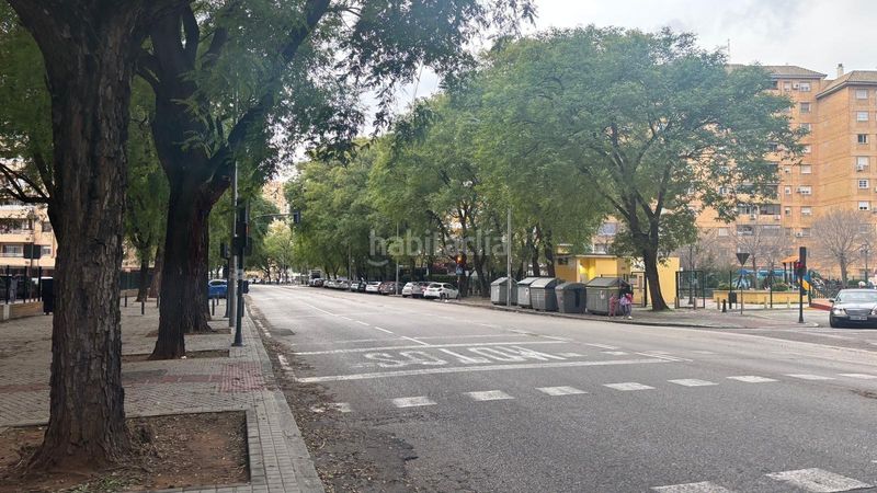 Foto 2c4238c6-54eb-4b5b-9e3b-a052241c6dbd. Pis amb aparcament a El Plantinar - Avda. La Paz - El Juncal Sevilla