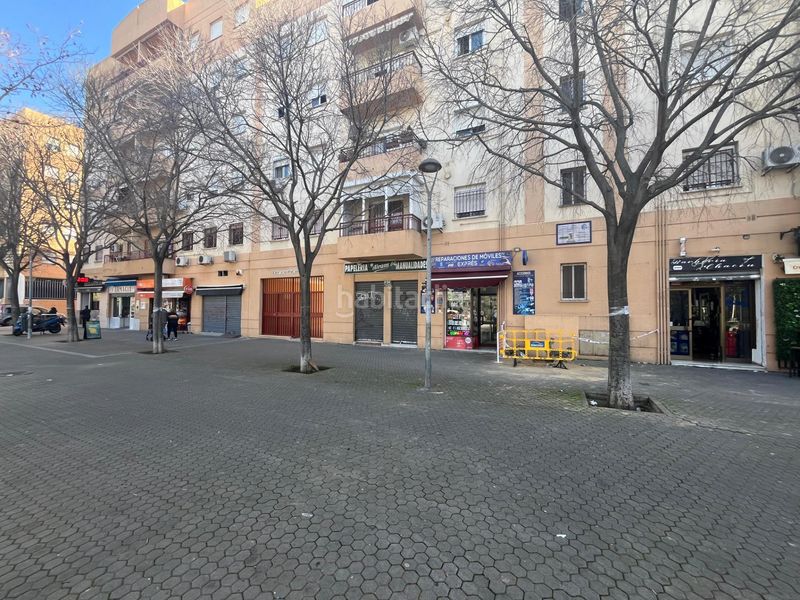 Foto 4c4db772-8130-484a-8434-2aec250cf1f3. Local comercial a La Oliva Sevilla