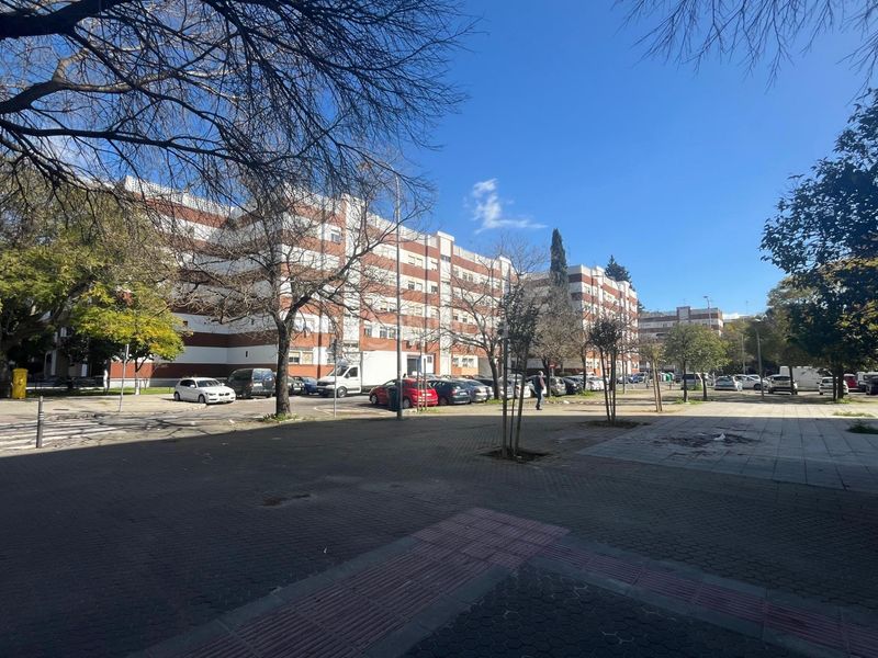 Foto a1aefe07-76f4-4544-987f-52311789a0bd. Local comercial a La Oliva Sevilla