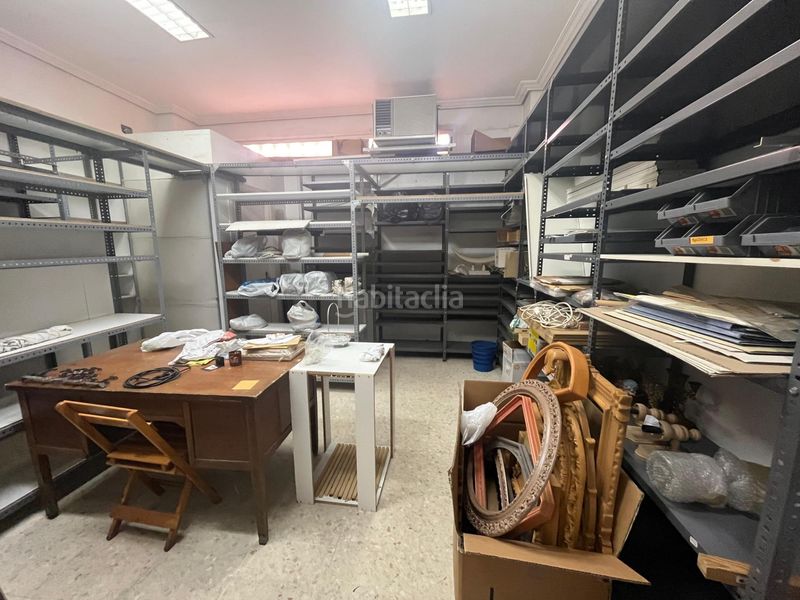 Foto aa1bf889-03b1-4620-9f29-b2cf1277cc56. Local comercial a La Oliva Sevilla