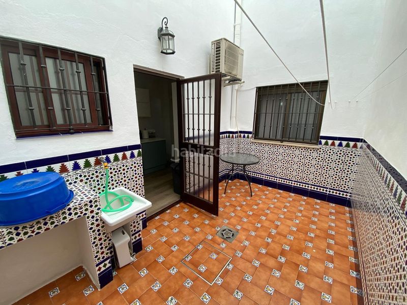 Foto 475c62cf-5e2e-4b1e-8efd-f0c327e3007e. Casa amb aparcament a El Cerro Sevilla