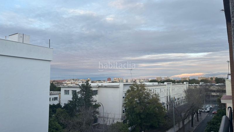 Foto 43cae0bb-f5e7-4423-8332-9440ba29a859. Lloguer pis a Ciudad Jardín Sevilla