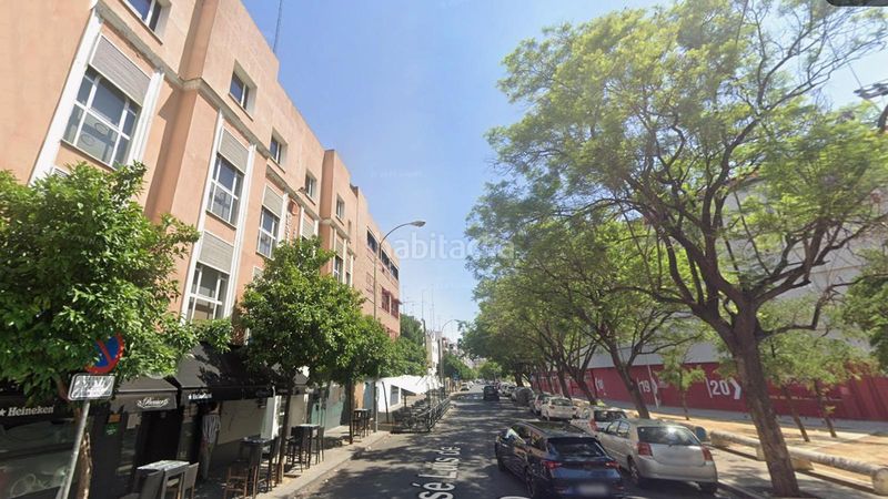 Foto f6fc3e2e-d25d-4760-afe5-9c3deadcf366. Pis a La Buhaira Sevilla