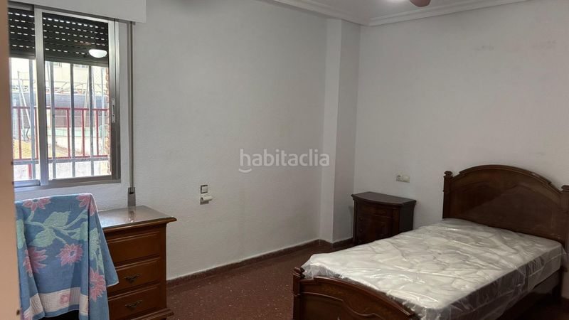 Foto cfe9a187-18ea-407f-9e42-d819701a331e. Pis a Barrio del Nervión Sevilla
