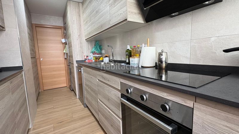 Foto 49f2b96b-ee12-4a86-8d90-87cb933896a7. Rent flat with heating in Juan XXIII - Rochelambert Sevilla