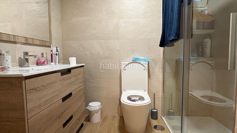 Foto 50dc9efe-5cff-462f-97b3-30331c876888. Rent flat with heating in Juan XXIII - Rochelambert Sevilla