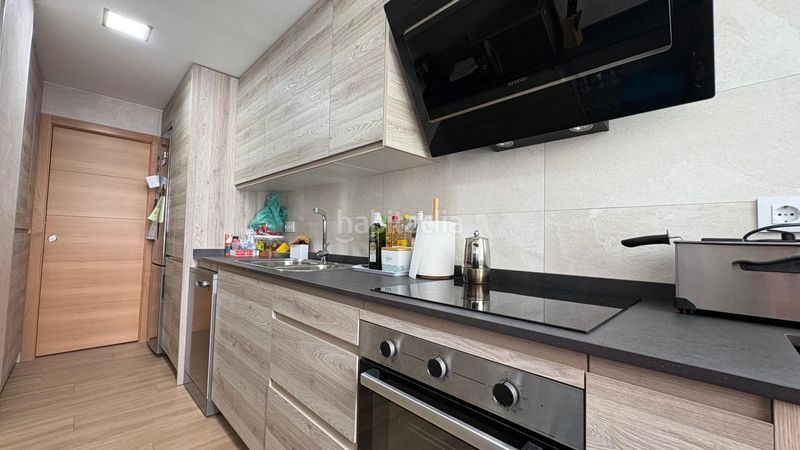 Foto c083a57a-113a-4bd9-aa18-96d9e6ee49e6. Rent flat with heating in Juan XXIII - Rochelambert Sevilla