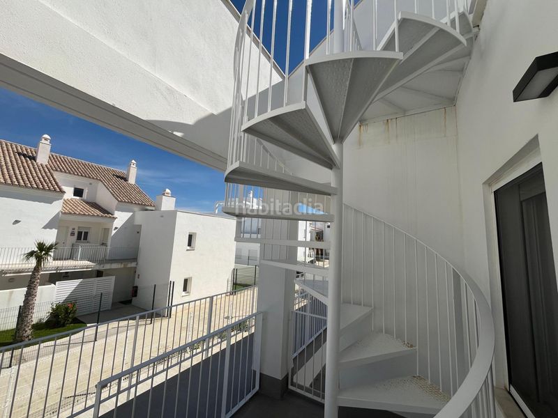 Foto 01d3ef90-0874-4a65-8a8f-84b776226b90. Apartament amb aparcament piscina a Barbate Barbate