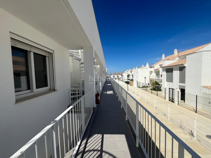 Foto 0df74440-b6be-4d1f-86a3-a77765e72631. Apartament amb aparcament piscina a Barbate Barbate