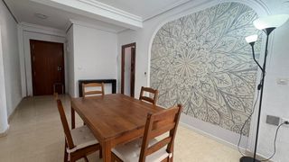Miete Etagenwohnung  Coimbra. Se alquila piso en calle coimbra