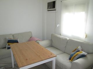 Rent Flat in Plaza sella 3. Se alquila pisos a estudiantes