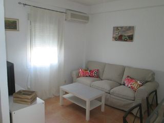 Location Appartement à El Plantinar - Avda. La Paz - El Juncal. Piso de alquiler en el juncal