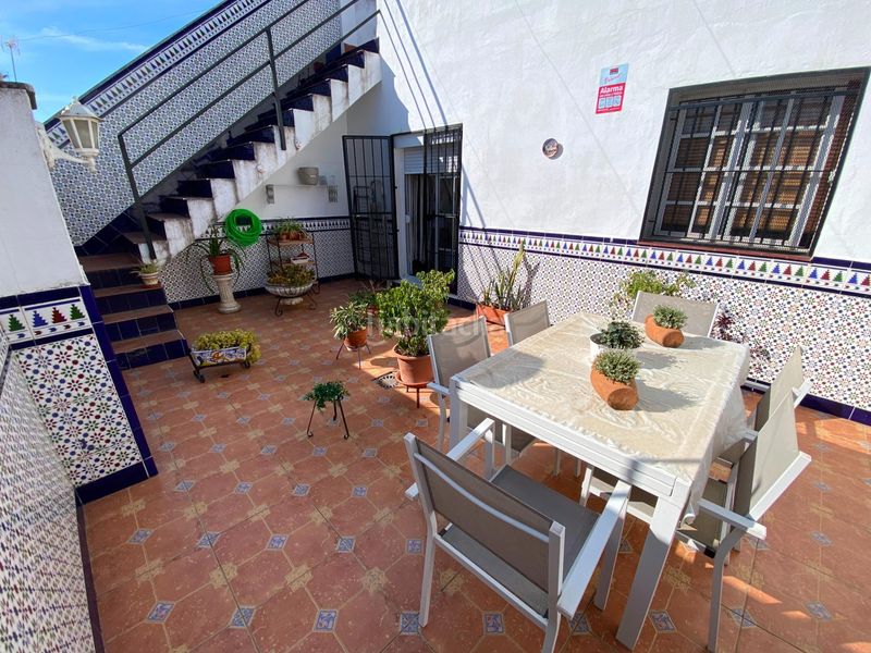 Foto f283a1db-dce0-4e9b-aac9-fafbf78f8e67. Casa amb calefacció a El Cerro Sevilla
