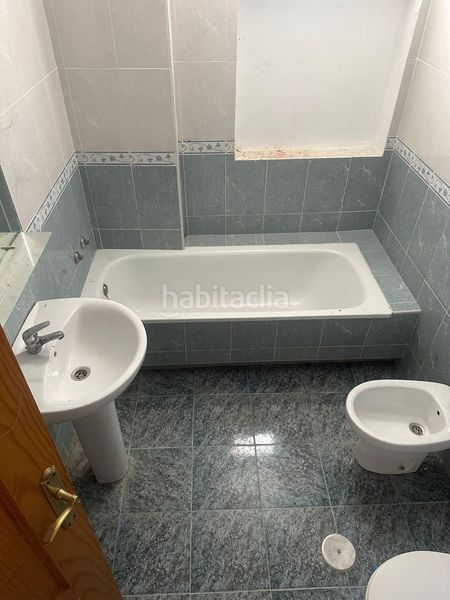 Foto 35b99bae-6ee2-4598-824d-5ec17b6fef15. Casa amb aparcament piscina a Arco Norte - Avda España Dos Hermanas