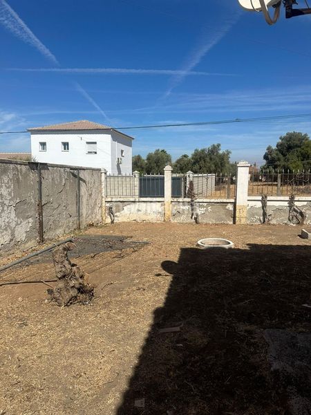 Foto 51761a76-959b-4435-ab04-74205f18536e. Casa amb aparcament piscina a Arco Norte - Avda España Dos Hermanas