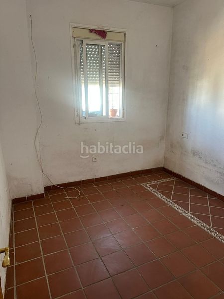 Foto 8acaa251-f3d0-445a-b70f-485c5d41e2d9. Casa amb aparcament piscina a Arco Norte - Avda España Dos Hermanas