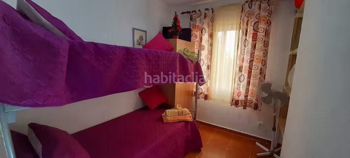 Foto 143560ea-293f-4249-8570-7a5bdafe5c13. Casa aparellada amb aparcament piscina a Lepe