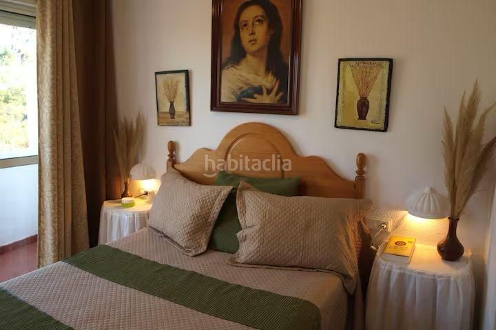 Foto d0c11401-ca0c-43fc-b9a1-58c6fbc3c87d. Casa aparellada amb aparcament piscina a Lepe