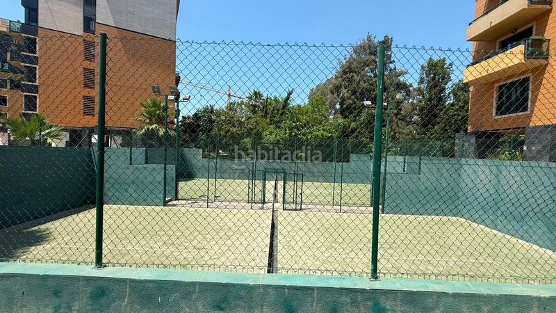 Foto 4b28501e-4860-4950-9d46-3fd4df8d4811. Pis amb calefacció aparcament piscina a Pedro Salvador - Las Palmeritas Sevilla