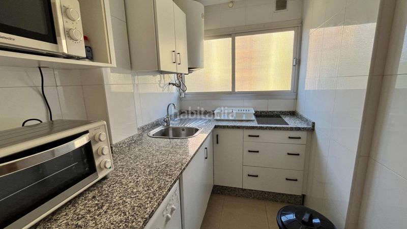 Foto 3274f5ca-636d-4bda-925d-75d09d508859. Rent flat in El Plantinar - Avda. La Paz - El Juncal Sevilla