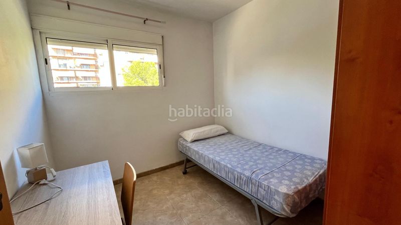 Foto 845bbed4-1bb5-4862-b7dd-bfe099c478ab. Rent flat in El Plantinar - Avda. La Paz - El Juncal Sevilla