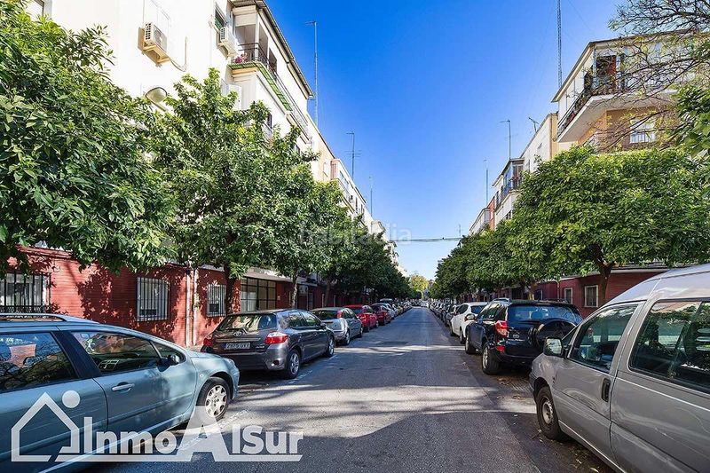 Foto 612d6462-e2de-4788-9f81-359d7f6c0ac0. Pis a El Plantinar - Avda. La Paz - El Juncal Sevilla
