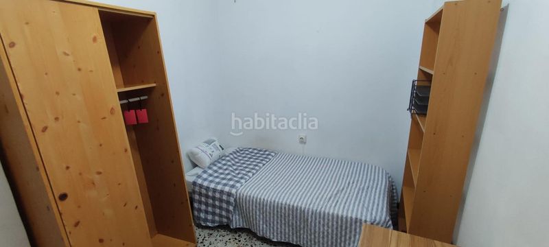 Foto 7f00d687-76d3-40a9-a157-c5f092667498. Pis a El Plantinar - Avda. La Paz - El Juncal Sevilla