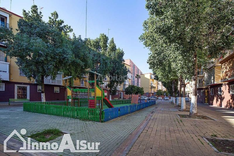 Foto 072f842d-464d-4b7c-b4f1-6e57e7b52c27. Lloguer pis a El Plantinar - Avda. La Paz - El Juncal Sevilla