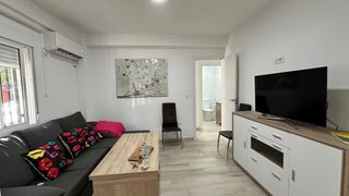 Flat in El Plantinar - Avda. La Paz - El Juncal