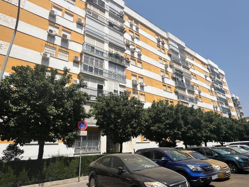 Piso  Calle urbion. Se vende piso en calle urbión