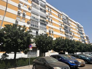 Pis  Calle urbion. Se vende piso en calle urbi�n