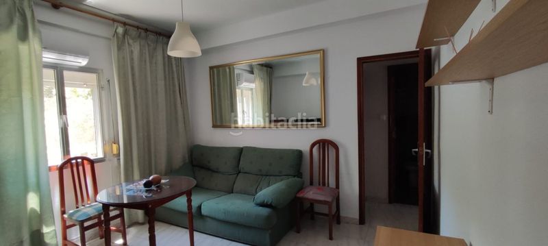 Foto 01d5a7a2-8a66-43d9-bbe5-bb7f6269d563. Rent flat in El Plantinar - Avda. La Paz - El Juncal Sevilla