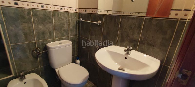 Foto cec10b14-0fb7-466a-b460-80f6a9e8d11d. Rent flat in El Plantinar - Avda. La Paz - El Juncal Sevilla