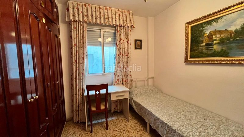 Foto 0480fcf0-5dc3-4d4a-adb4-0bb4e55333bb. Rent flat in El Plantinar - Avda. La Paz - El Juncal Sevilla