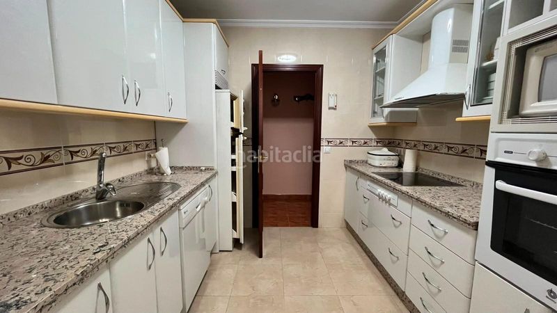 Foto 1db4722f-b748-44c0-81d2-1dc1c3f8c390. Rent flat in El Plantinar - Avda. La Paz - El Juncal Sevilla