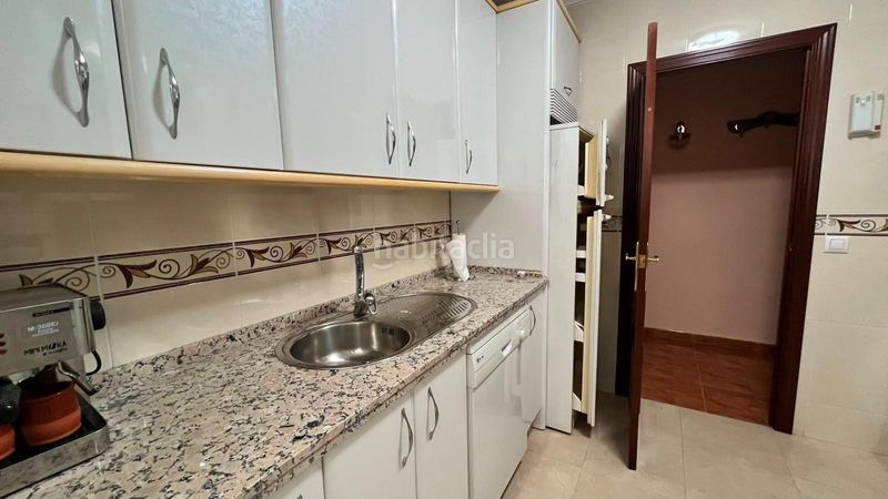 Foto 6d6a7cd7-8b8a-4af2-b235-1d24f867a38e. Rent flat in El Plantinar - Avda. La Paz - El Juncal Sevilla
