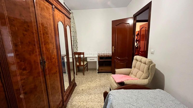 Foto c95e1409-f788-4abc-82af-40779fc0c9f2. Rent flat in El Plantinar - Avda. La Paz - El Juncal Sevilla