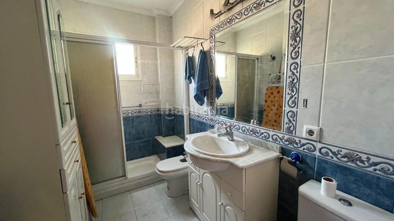 Foto f2b3bc88-0bc4-4e78-9446-2424bad58c36. Rent flat in El Plantinar - Avda. La Paz - El Juncal Sevilla